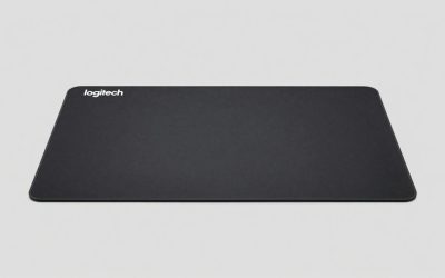 Logitech Desk Mat Studio Series Review: Size Fit, Materials and Who Should Size Up
